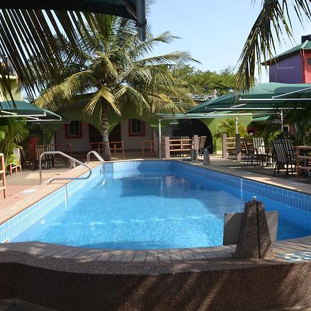 Kaysens Grande Hotel ทีมา ภายนอก รูปภาพ